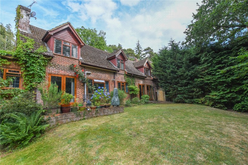 Hollybush Ride, Finchampstead, Wokingham, Berkshire, RG40