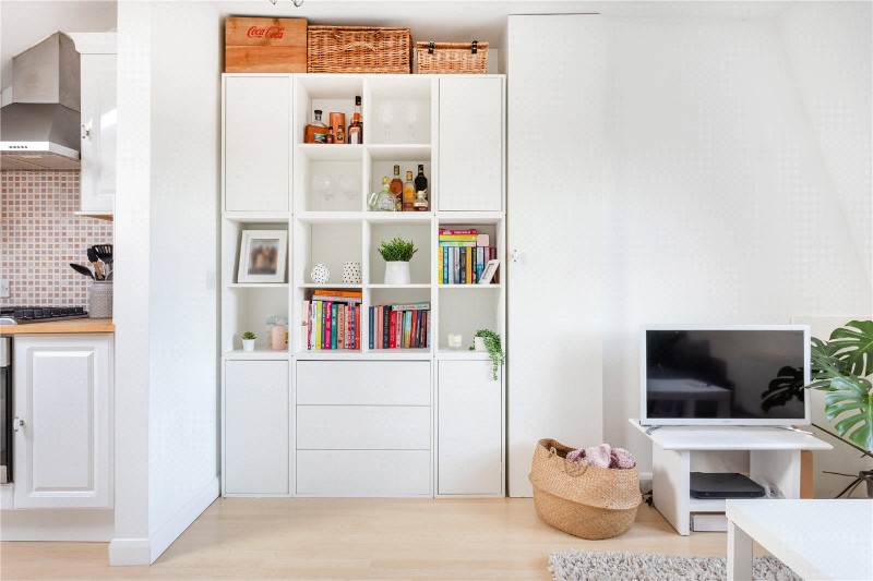 Dafforne Road, London, SW17