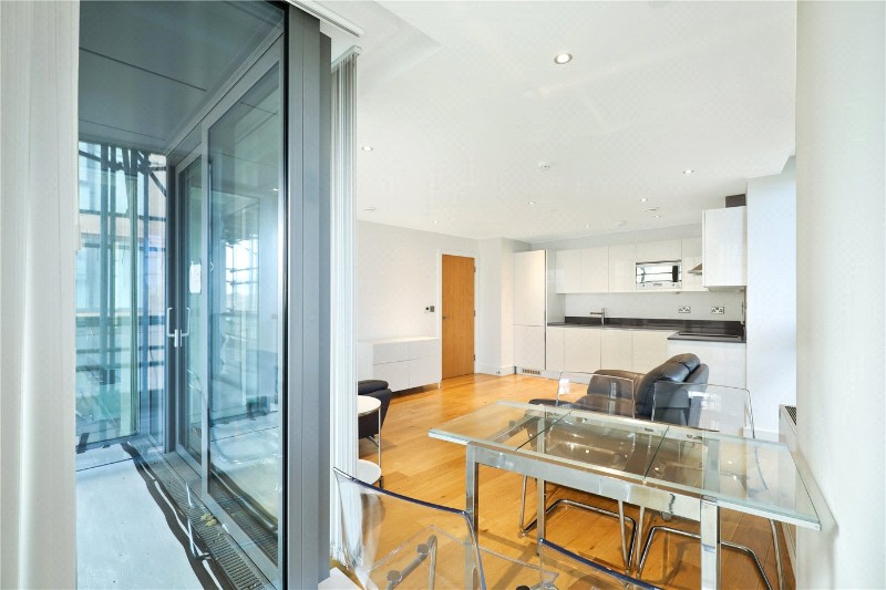 Uxbridge Road, London, United Kingdom, W5