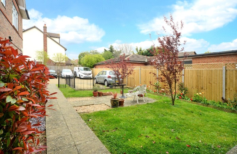 Colborne Way, Worcester Park, KT4