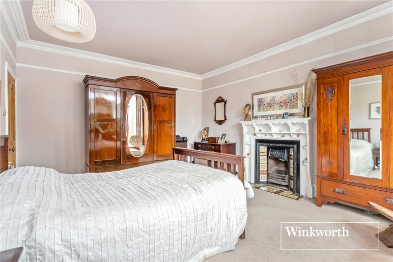 Grove Avenue, Finchley, London, N3