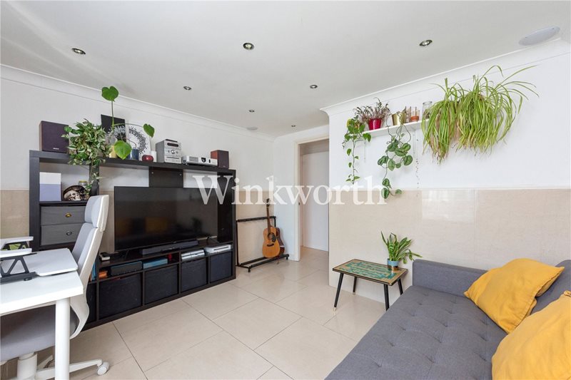 Victoria Crescent, London, N15