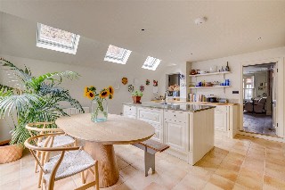 Gastein Road, London, W6
