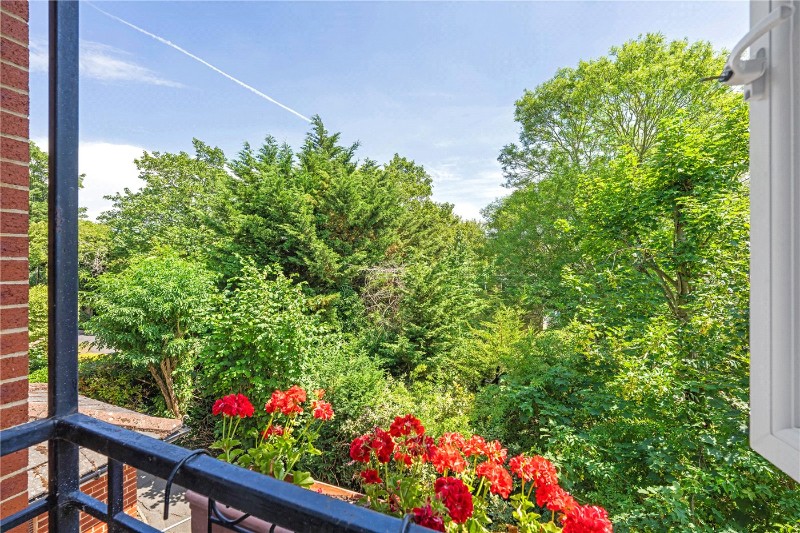 Underhill Road, East Dulwich, London, SE22