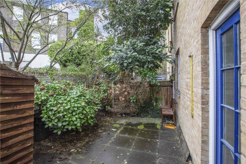 Woodbridge Street, London, EC1R