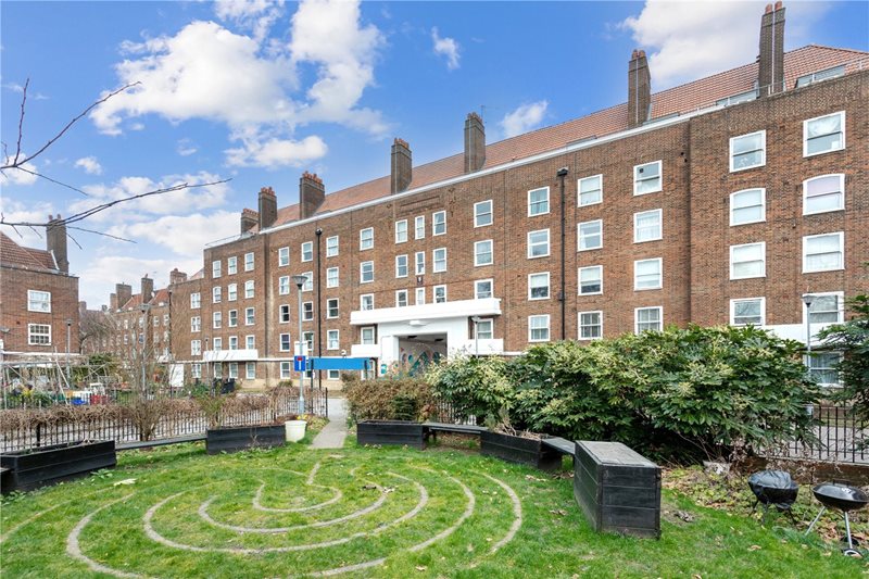 Stamford Hill, London, N16