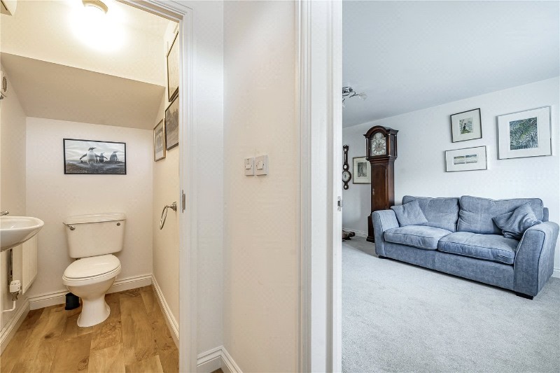 Mandarin Drive, Newbury, Berkshire, RG14