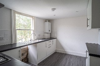 Brading Road, London, SW2