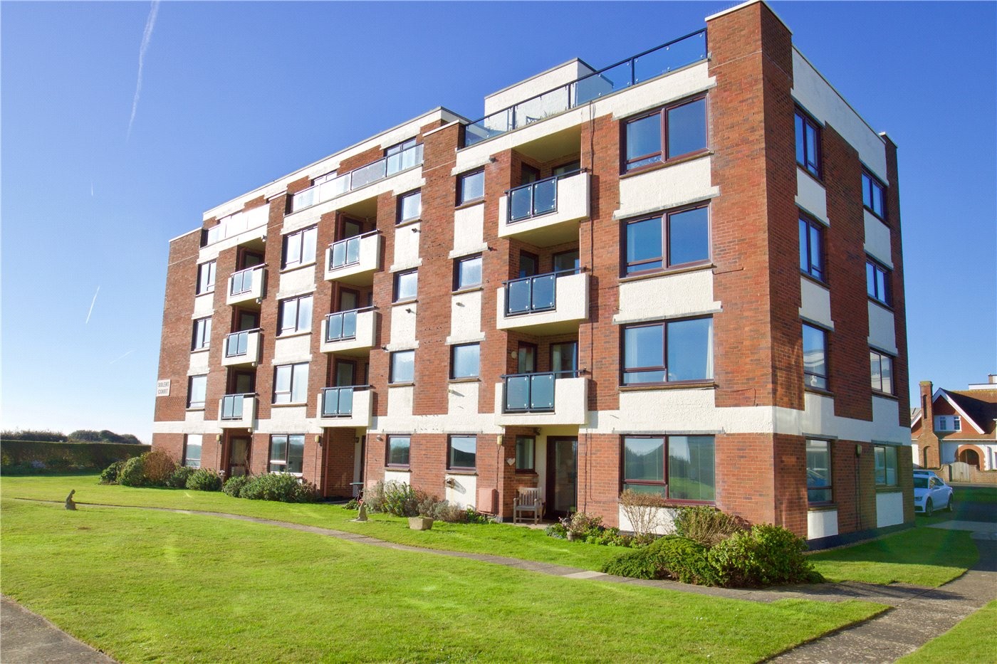 2 bedroom property for sale in Solent Court, Cornwallis Road, Milford