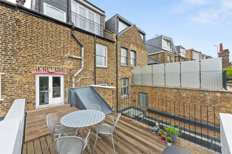 Highbury Hill, London, N5
