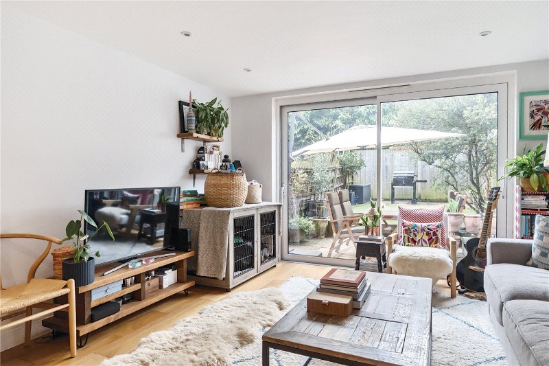 Montrose Way, London, SE23
