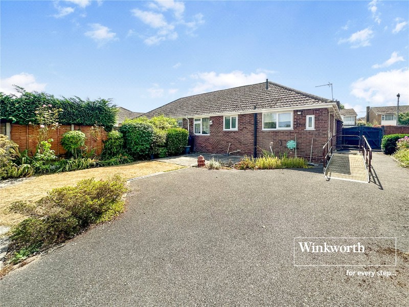 Glenmoor Road, West Parley, Ferndown, Dorset, BH22
