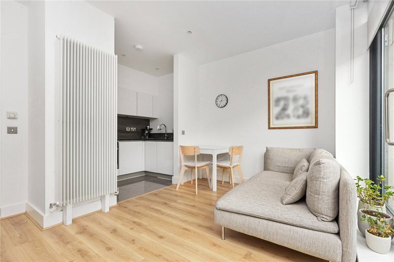 Highbury Hill, London, N5