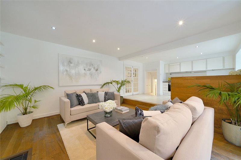 Pemberton Gardens, London, N19