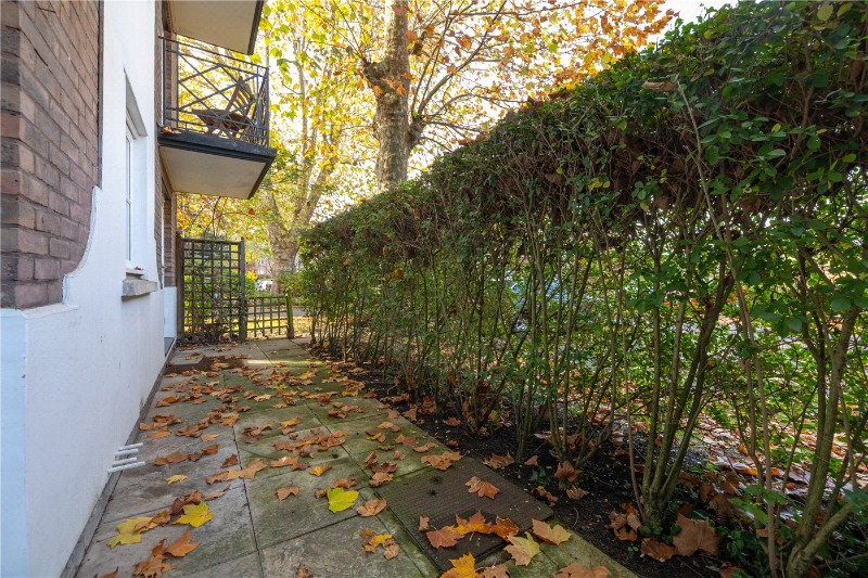 Brompton Park Crescent, London, SW6