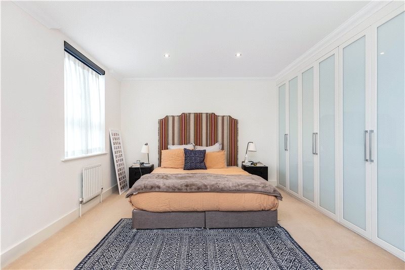 Gerard Road, Barnes, London, SW13