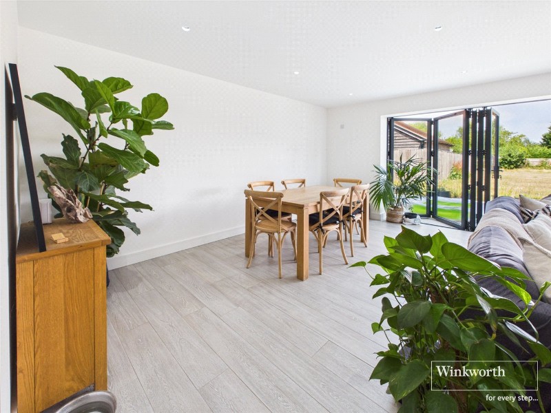 Roundfield, Upper Bucklebury, Reading, Berkshire, RG7