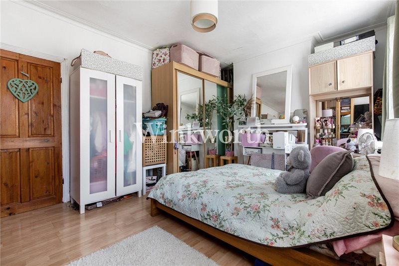 Greyhound Road, London, N17