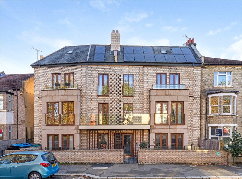 East Dulwich Grove, East Dulwich, London, SE22