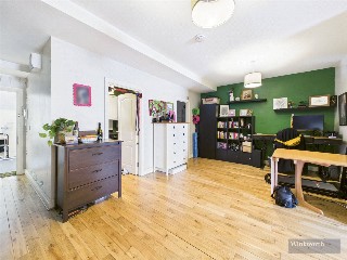 Barnsbury Lane, Surbiton, KT5