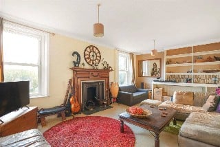 Border Crescent, London, SE26