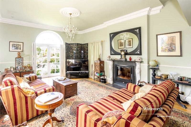 Salisbury Road, Winkton, Christchurch, Dorset, BH23