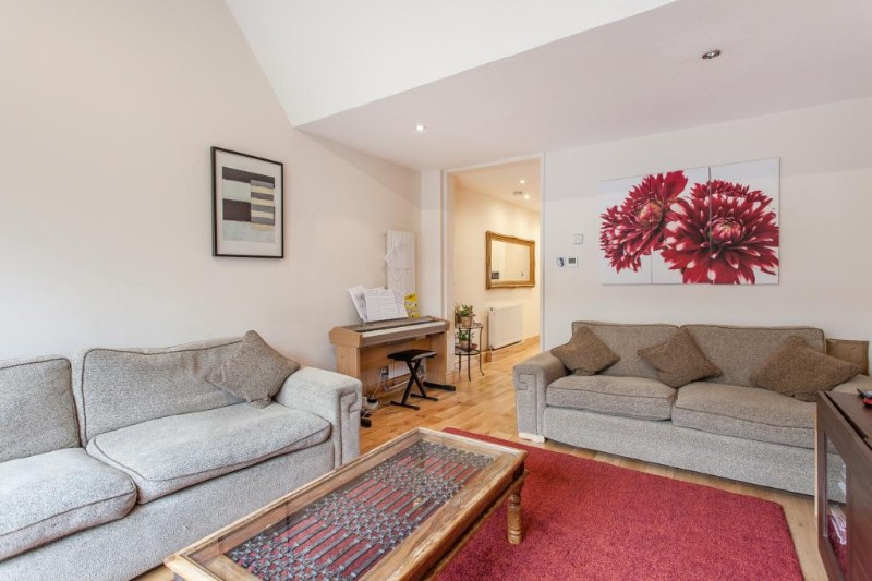 Mackenzie Road, London, N7