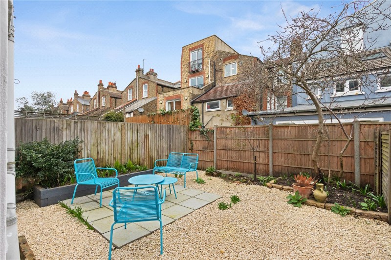 Gilbey Road, London, SW17