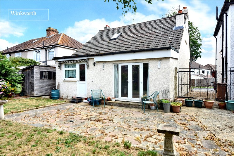 Langley Avenue, Worcester Park, KT4