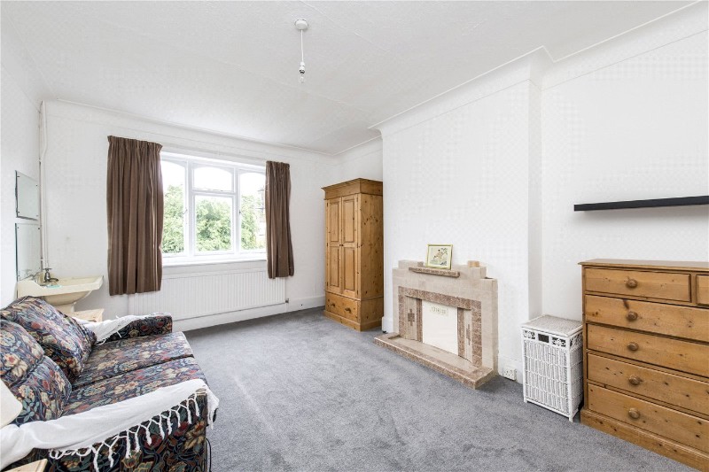Woodbourne Avenue, London, SW16