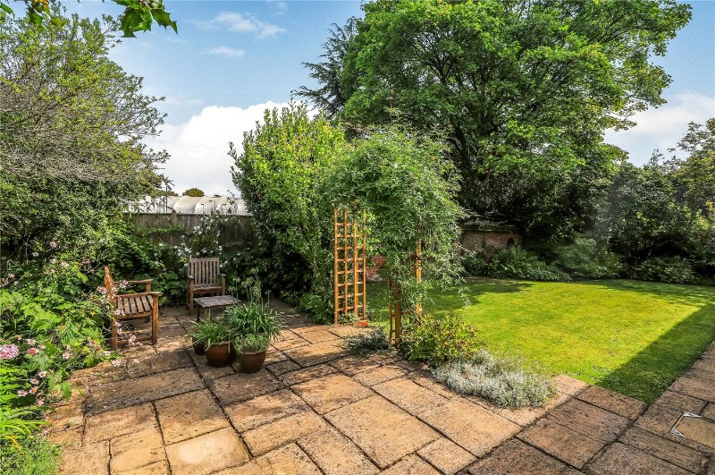 Silwood Close, Winchester, Hampshire, SO22