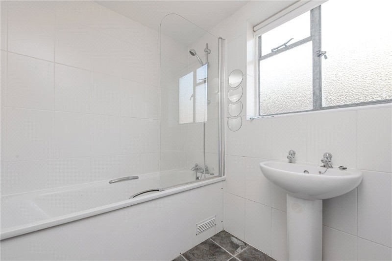 Third Avenue, London, W10