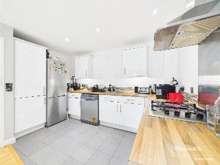 Station Road, London, NW4