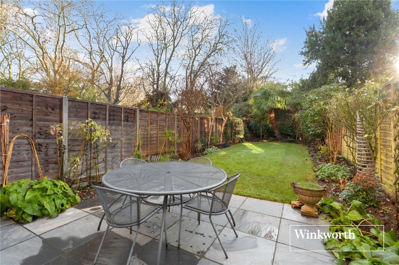 Charnwood Place, Whetstone, London, N20