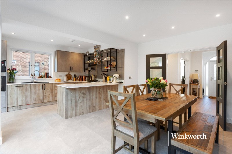 Oakdene Park, Finchley, London, N3