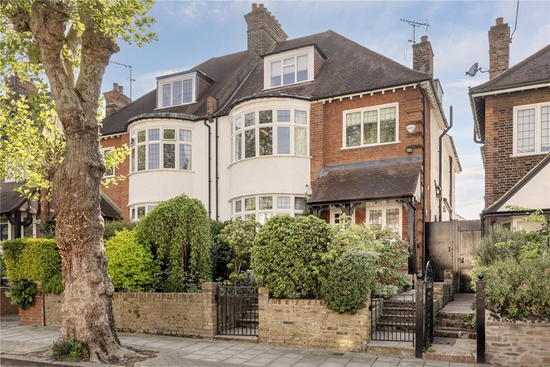 Luttrell Avenue, London, SW15