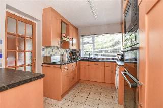 Windmill Avenue, Wokingham, Berkshire, RG41