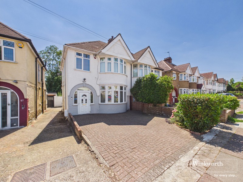 Deanscroft Avenue, Kingsbury, London, NW9