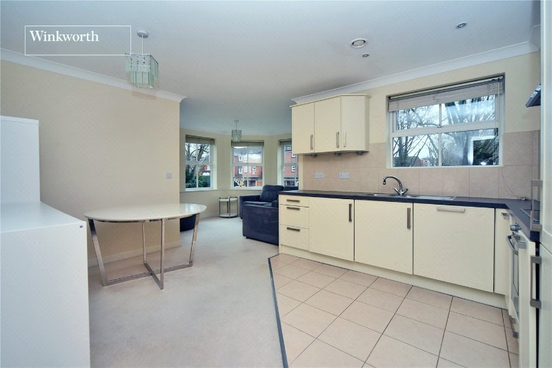 Overton Road, Sutton, SM2