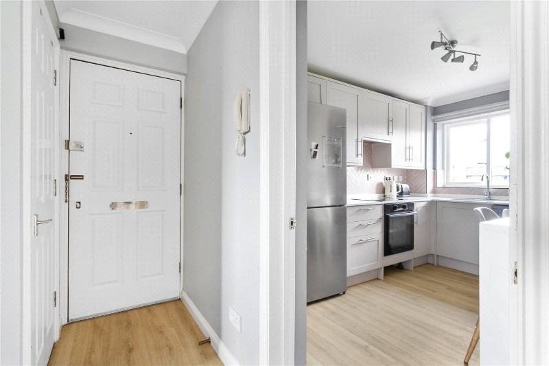 Myddleton Avenue, London, N4