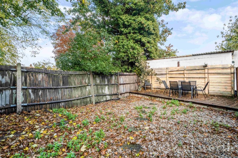 Alpha Road, London, SE14