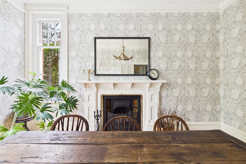 Ambleside Avenue, London, SW16