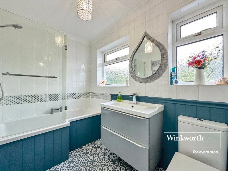 Winnards Close, West Parley, Ferndown, Dorset, BH22