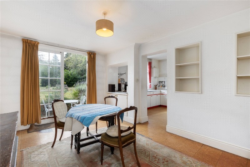 Crestway, Putney, London, SW15
