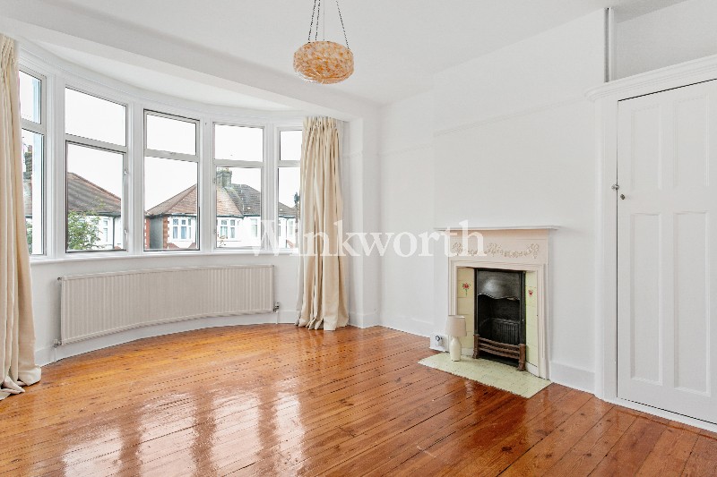 Doveridge Gardens, London, N13