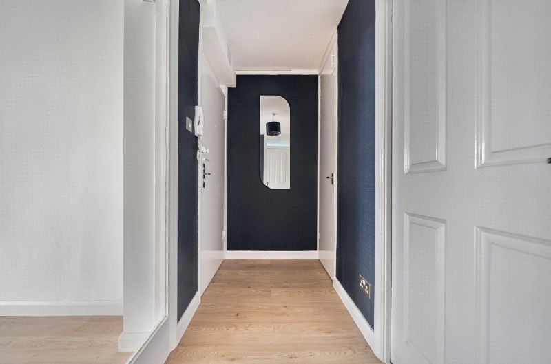 Averil Grove, London, SW16