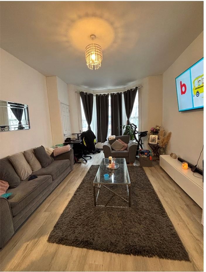 Eastwood Road, Ilford, IG3