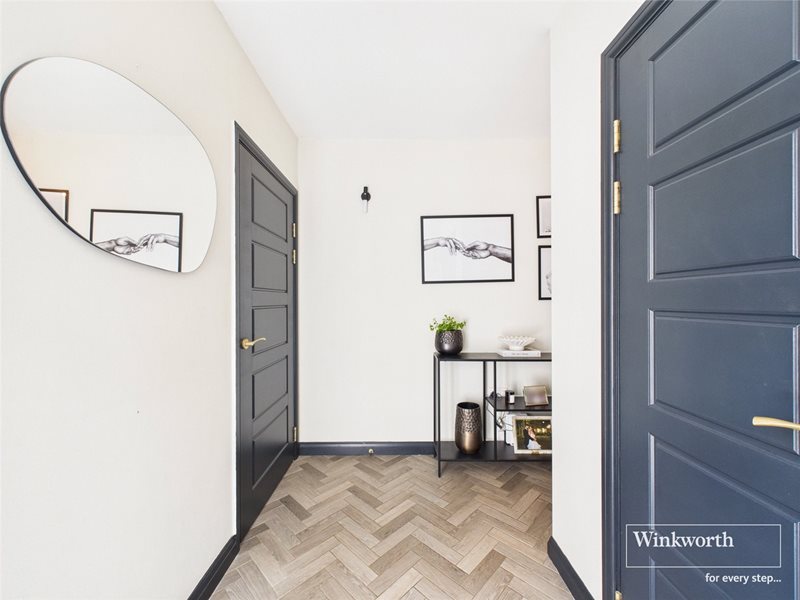 13 Trobridge Parade, Grahame Park Way, Colindale, London, NW9