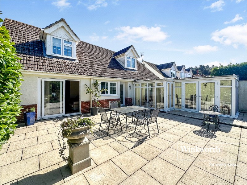 Glenwood Road, West Moors, Ferndown, Dorset, BH22