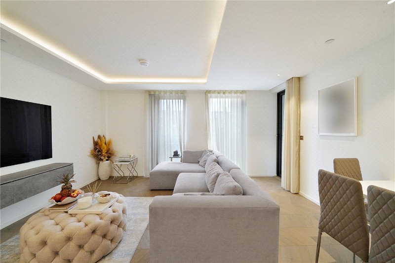 Farnfield Close, London, N8